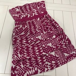 Banana Republic pink and white tiered dress
